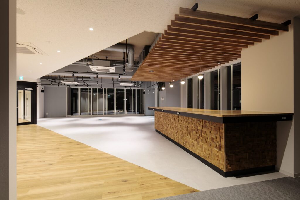 船橋本町７丁目テナントビル　給排水空調換気設備工事